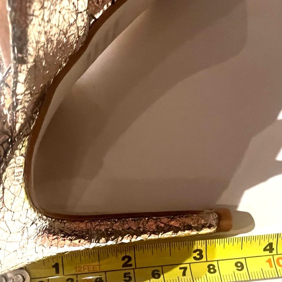 Steve Madden Metallic Gold Heels Size 8 - Picture 6 of 6